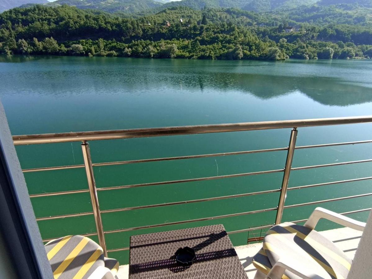 S&R Lake View Hostel 科尼茨 外观 照片